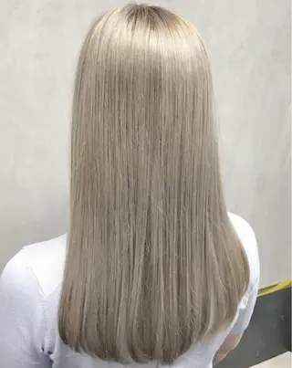 ロング カラー ITbyALBUM藤沢店所属・IT by ALBUM立川のヘアスタイル