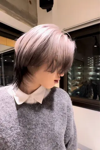 ミディアム カラー 池田 藍蓮のヘアスタイル