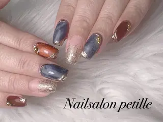 ネイル Nailsalon petille所属・Ｈ azのネイルデザイン