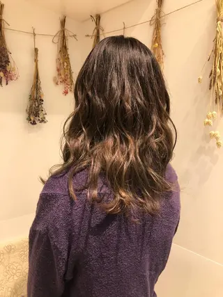 セミロング カラー はだゆうき @hadadan08のヘアスタイル