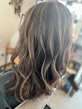 セミロング カラー hair works raptureのヘアスタイル