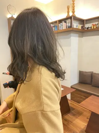 セミロング 垢抜けのプロ🪄 honoのヘアスタイル