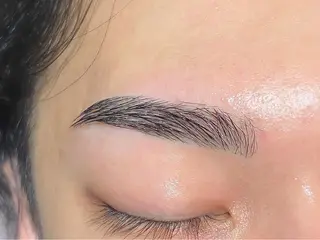 メンズ アイブロウ lash & brow PORTE269所属・PORTE269🦋 Maika.のマツエク・マツパデザイン