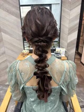 セミロング ヘアアレンジ SHANTi 飯塚 ヘアセット/髪質改善のヘアスタイル