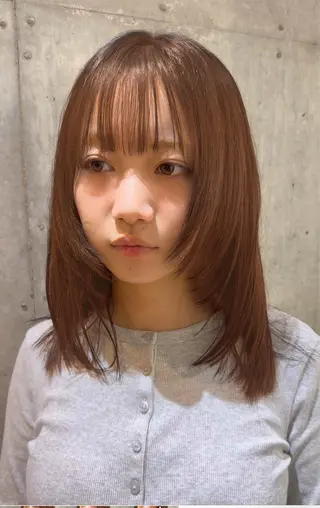 ミディアム 韓国式パーマ🔥 ブリーチ🔥TOMOのヘアスタイル