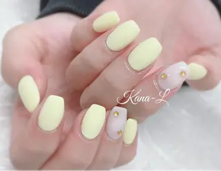 カラー ネイル 芦辺 香奈のネイルデザイン