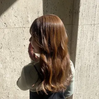 セミロング カラー ヘアアレンジ 照井 美璃のマツエク・マツパデザイン