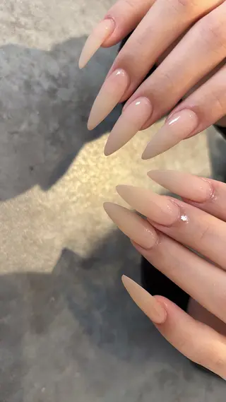 ネイル Mignon所属・Mignon 、のネイルデザイン