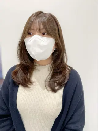 ロング カラー 韓国レイヤーカット/ ダブルカラーのヘアスタイル