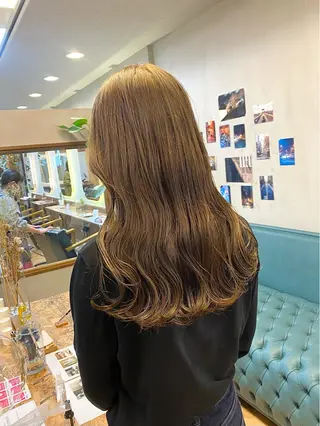 ロング カラー パーマ ヘアアレンジ ハル🌸柔色/ ブリーチなし/艶髪のヘアスタイル