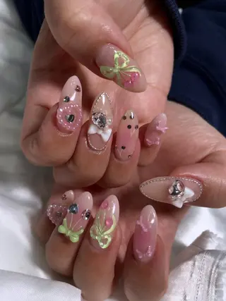 ネイル おで@ oderi_nailのネイルデザイン