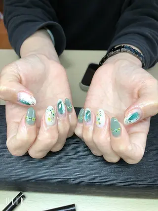 ネイル AISANCE -エゾンス-のネイルデザイン