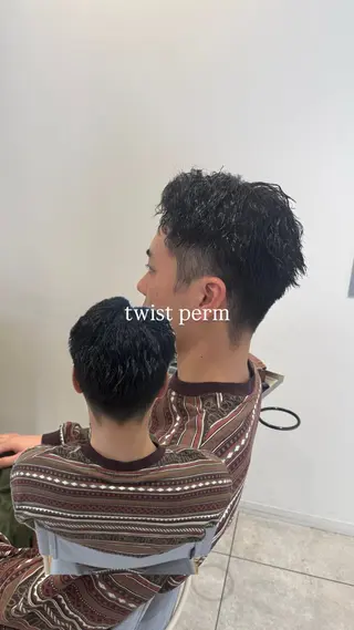 パーマ メンズ レイヤー/ウルフカッ ト/𝓡𝓲𝓷🍎のヘアスタイル