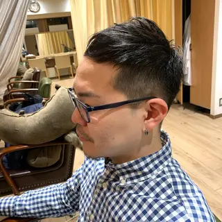 ショート パーマ メンズ 當間 大知のヘアスタイル