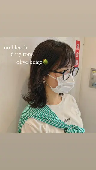 ミディアム カラー 似合わせカットカラー ♡佐藤捺美のヘアスタイル