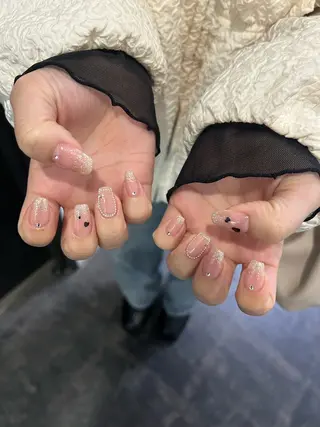 ネイル EmaNail天満橋店所属・EmaNail Risaのネイルデザイン