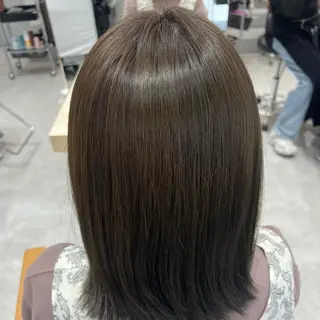ミディアム カラー SOYON栄 山下麻央のヘアスタイル