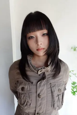 セミロング カラー 梅田/カラーモデル 募集/MANA🦕のヘアスタイル