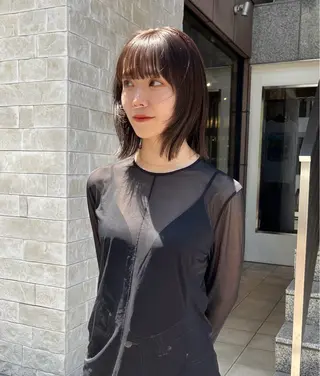 ミディアム カラー オリーブ/縮毛♡ Natsuno🩰のヘアスタイル