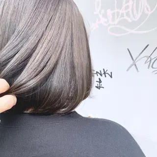 ミディアム カラー 井上 美奈子のヘアスタイル