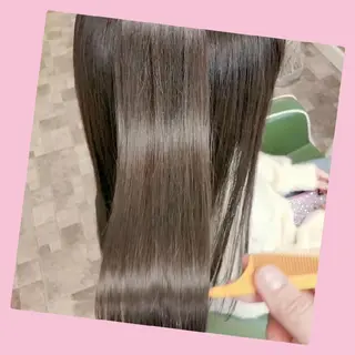 ミディアム カラー デザインカラー髪質 改善Lilithのその他イメージ