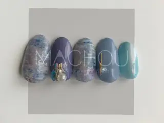 ネイル MACHOU所属・tomomi MACHOUのネイルデザイン