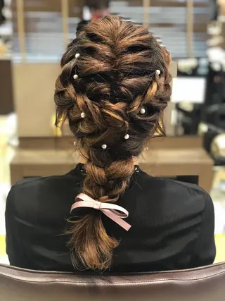 セミロング ヘアアレンジ ハットリ ユウイチのヘアスタイル