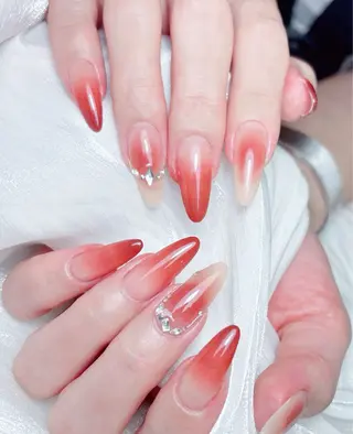ネイル M🌷nail 長さだし専門店のネイルデザイン