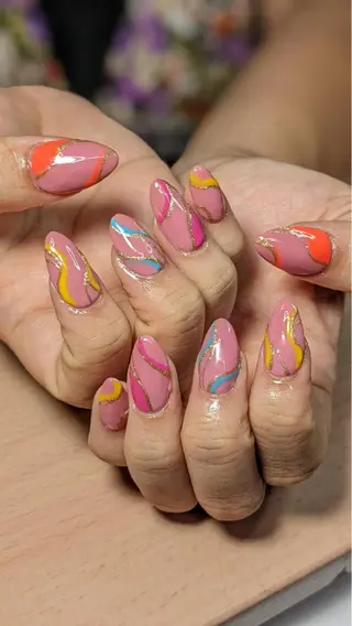 ネイル フラワー ムーンのネイルデザイン