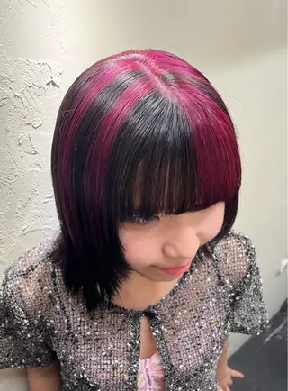 ミディアム カラー Jrｽﾀｲﾘｽﾄ MOMOのヘアスタイル