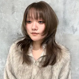 セミロング 🌞レイヤー×カラー 前川那津美🌞のヘアスタイル