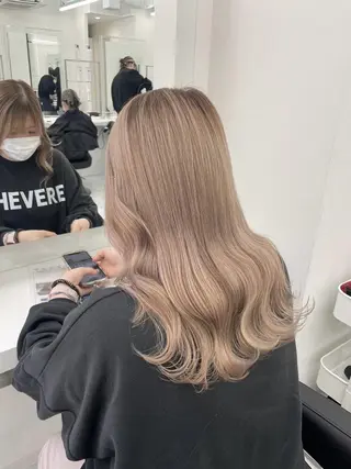 ロング カラー 🤍ベージュ×艶髪 🤍Ryuta🤍のヘアスタイル