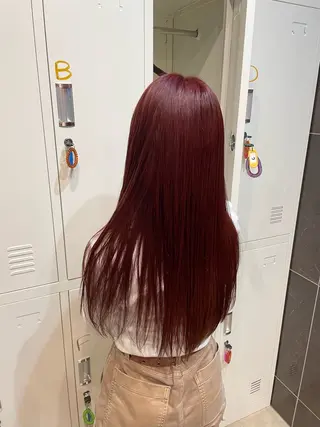 ロング カラー 緑川 佳薫のヘアスタイル