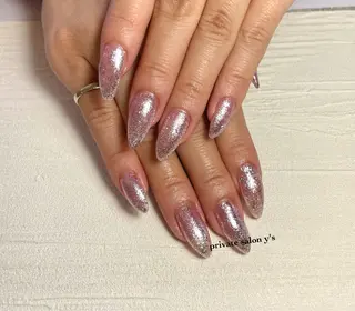 ネイル y' sのネイルデザイン