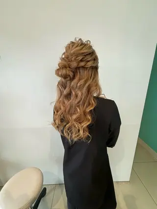 ロング ヘアアレンジ 後田 玲奈のヘアスタイル