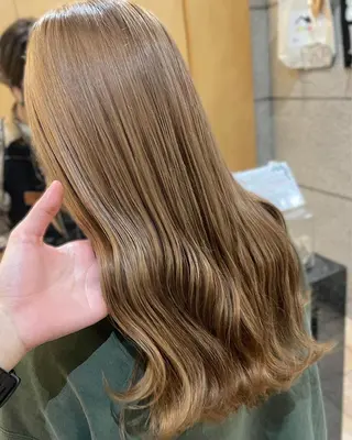 ロング カラー ACTION心斎橋店 Lisaのヘアスタイル