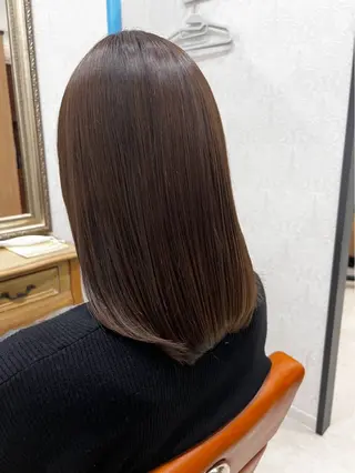 ミディアム ライナス所属・H RIKAのヘアスタイル