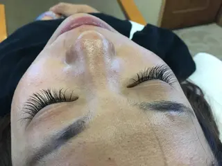 マツエク・マツパ ヘアーインスタジオディアーズ所属・仁平 千賀子のマツエク・マツパデザイン