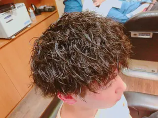 ショート パーマ メンズ カット&リラクゼーションサロンA/Z所属・メンズカット kimotoのヘアスタイル