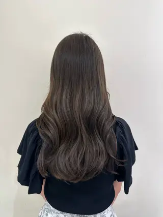 ロング カラー タイトボブ個性派カラ ーAKANEのヘアスタイル