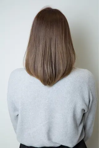 ミディアム マネージャー 山城洸希のヘアスタイル