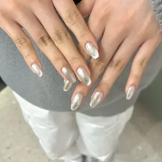 ネイル 花澤 梨乃のネイルデザイン