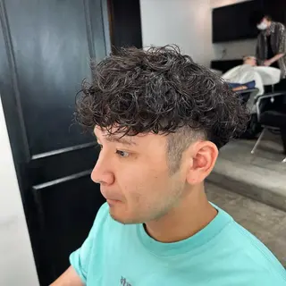 ショート パーマ メンズ 【似合わせ、垢抜け ヘア】KAEDEのヘアスタイル