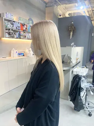 ロング カラー qulim所属・前橋 姫奈のヘアスタイル