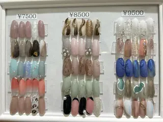 ネイル 野島 千夏のネイルデザイン