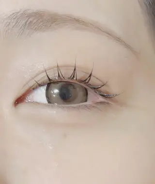 マツエク・マツパ サンクリュクス名駅店所属・CINQLUXE 高橋のマツエク・マツパデザイン