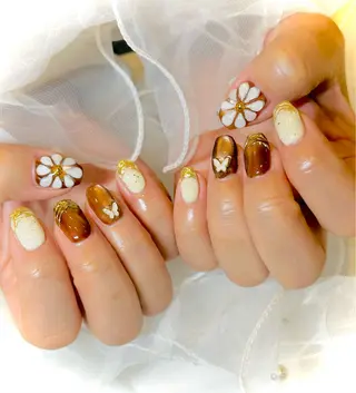 ネイル ネイルサロンエレノア所属・田端 笑理菜のネイルデザイン