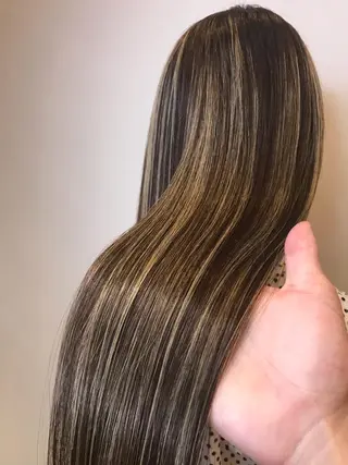 ロング カラー シールエクステ⭐️ オオミタクヤのヘアスタイル