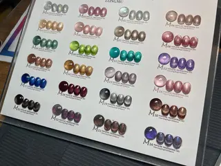 ネイル lucky nail 歌舞伎町のネイルデザイン