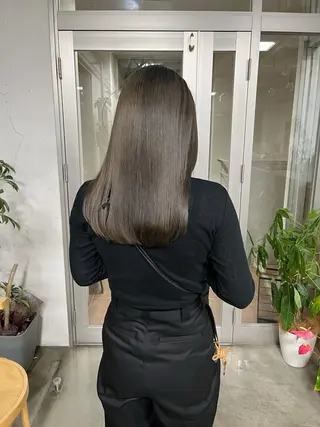 セミロング 荒川泰輝/オリーブ カラー/透明感カラーのヘアスタイル